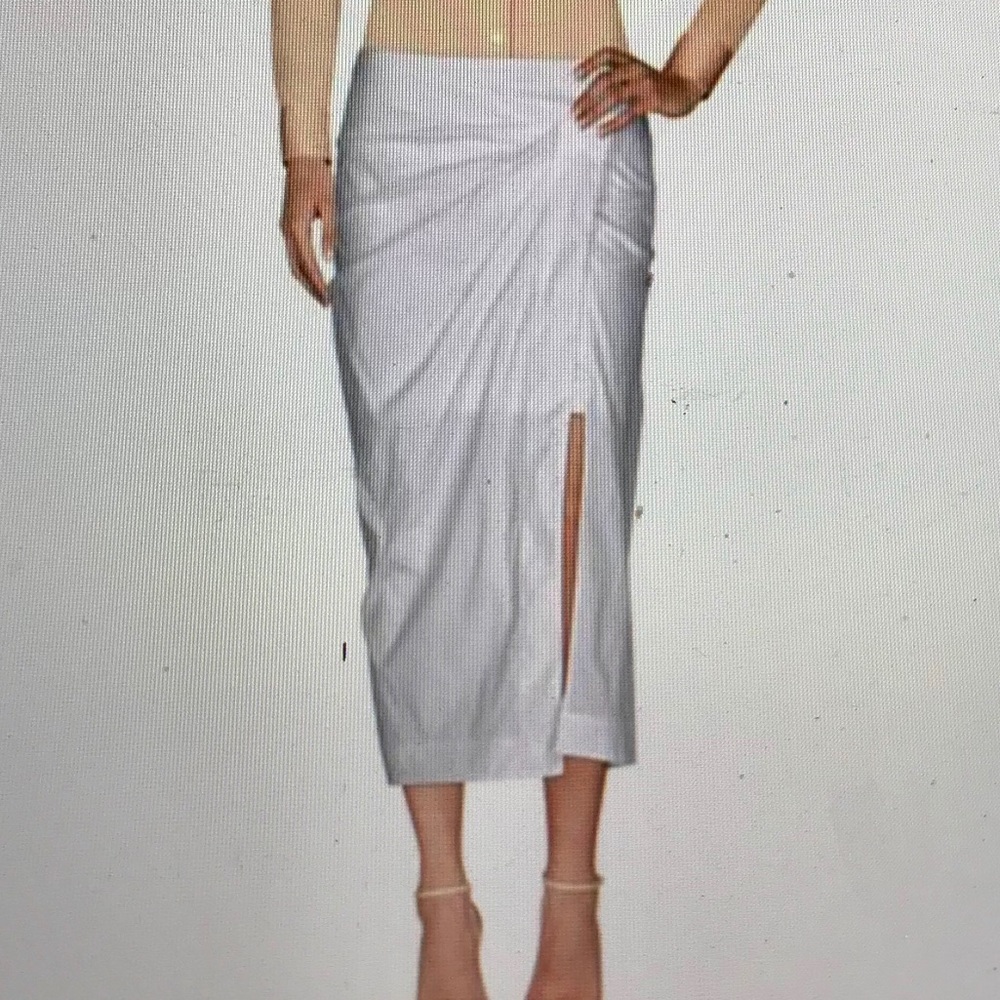 Gunex midi white skirt. Made in Italy